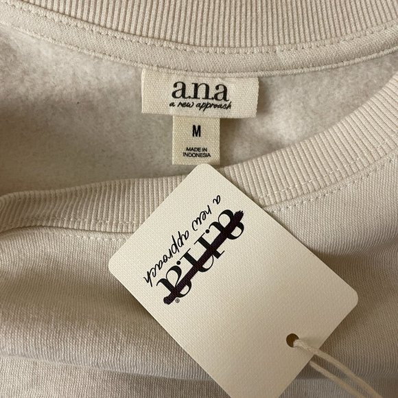 a.n.a | Women's Birch Crew Neck Long Sleeve Sweatshirt Medium - Picture 9 of 9
